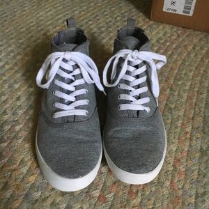H&M hightop sneakers